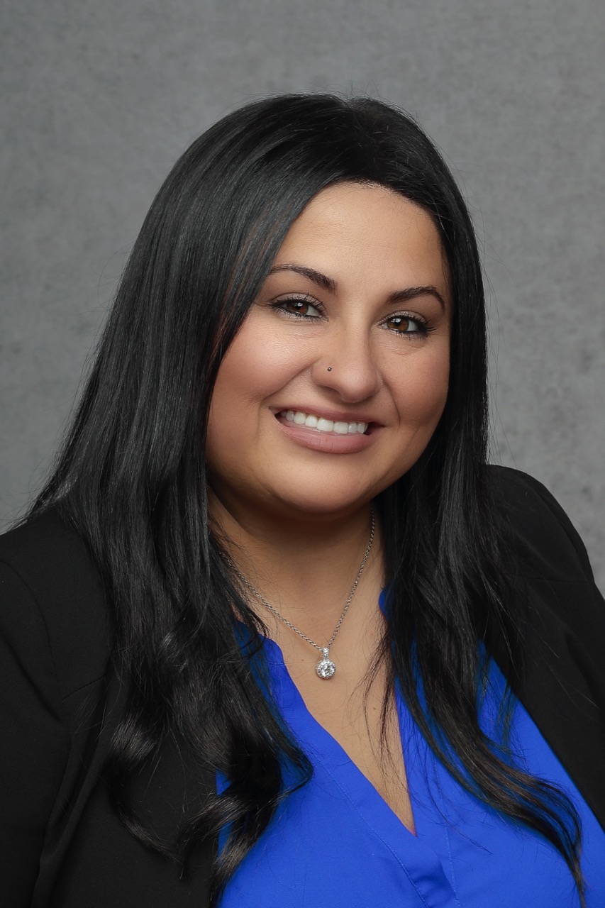 Cassondra (Cassy) Jones - Groups, Social Media